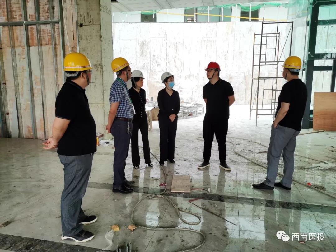 西南醫(yī)投集團(tuán)領(lǐng)導(dǎo)視察體檢中心、華大基因項(xiàng)目進(jìn)度