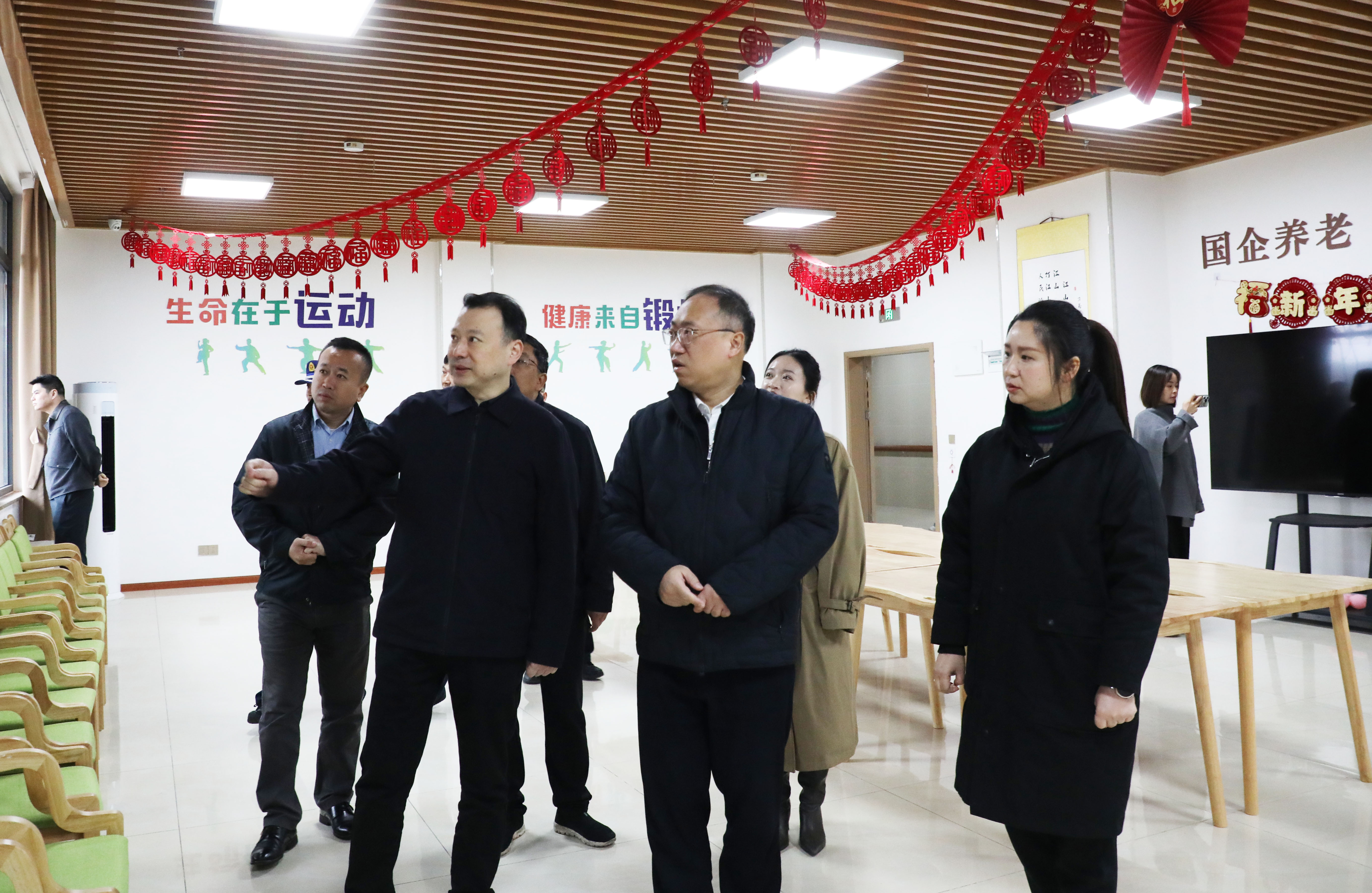 瀘州市委常委、江陽(yáng)區(qū)委書(shū)記郭宏川率隊(duì)調(diào)研江陽(yáng)區(qū)失能照護(hù)中心安全管理工作